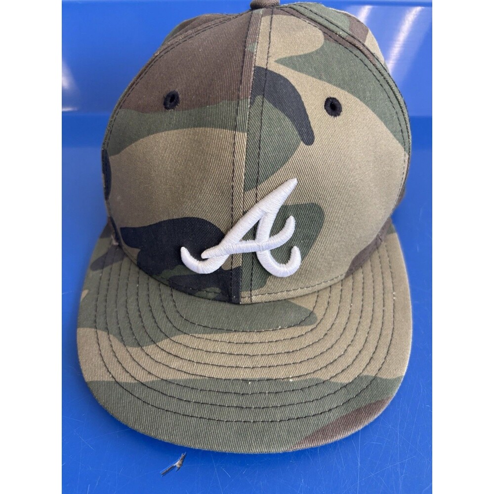 New Era Atlanta Braves 9FIFTY Woodland Camo Embroidered 'A' Logo Size 7 1/8